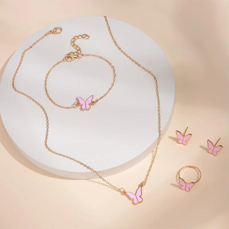 ''GOLDEN WING Jewelry Set - Elegance Inspired by Nature''